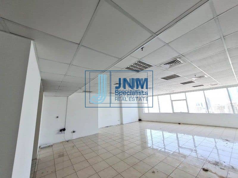 6 Alluring Fitted Office | Higher Floor | Well Priced !