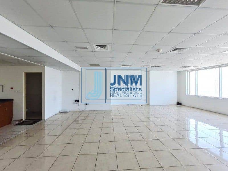 9 Alluring Fitted Office | Higher Floor | Well Priced !