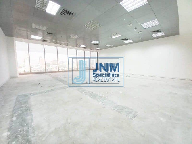 位于迪拜互联网城，阿伦科大厦 的写字楼 550000 AED - 5894521