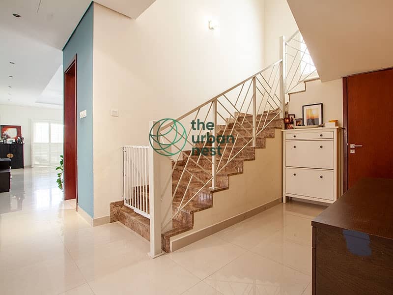 10 EXCLUSIVE | Modern 5BR Villa | Marbled Floor