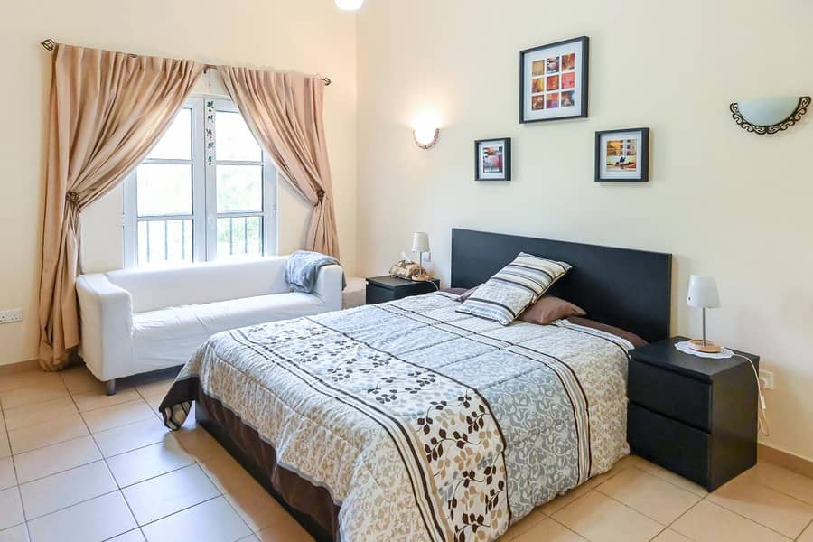 14 Cozy E3 Cordoba | 4BR plus Study with Bath