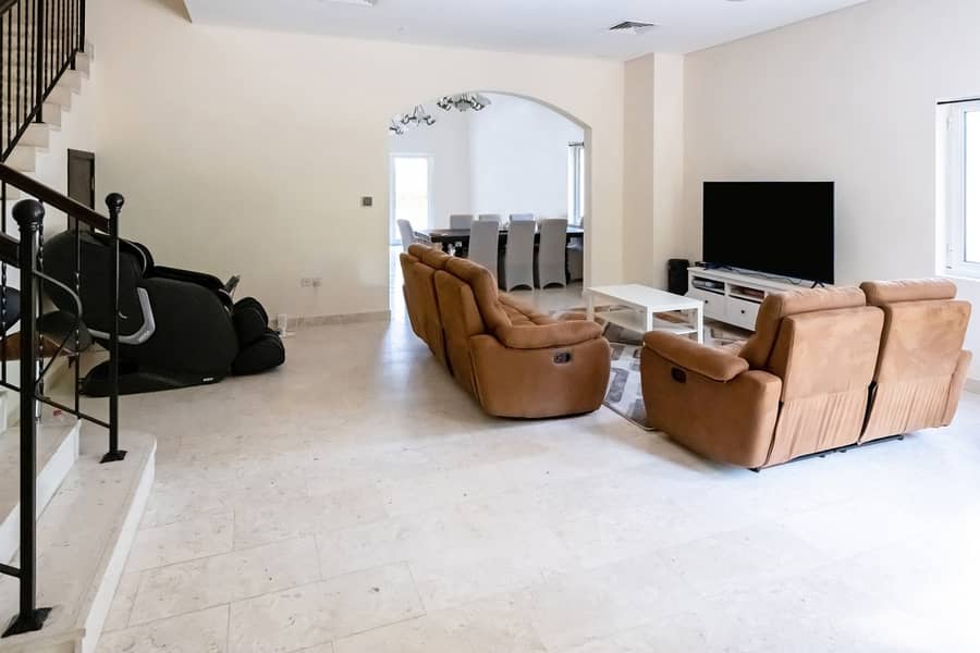 3 Mazaya A2 in Centro with Pool and Garden