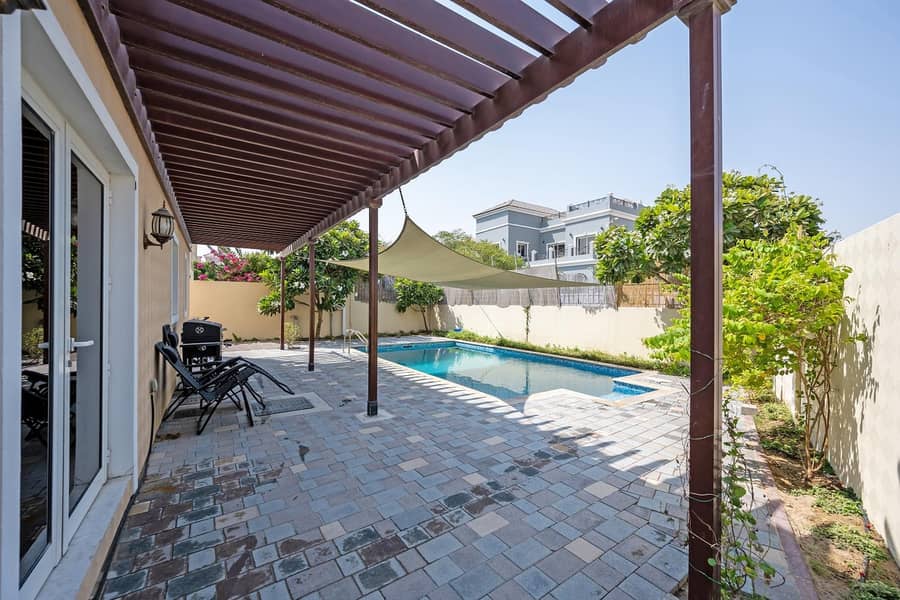 6 Mazaya A2 in Centro with Pool and Garden