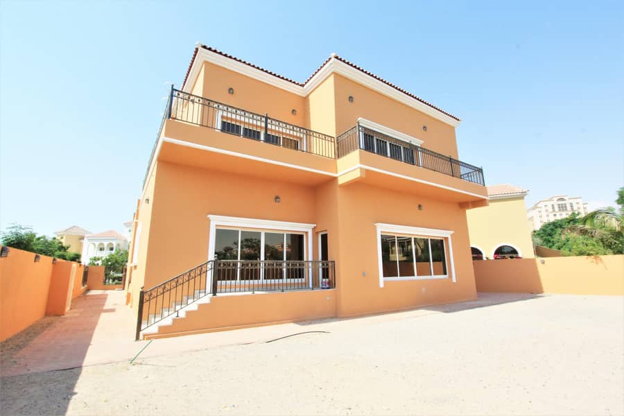 Spacious 5 BH | Corner Villa with Basement