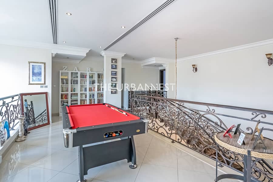 9 EXCLUSIVE | Customized 5BR | with Pool and Garden