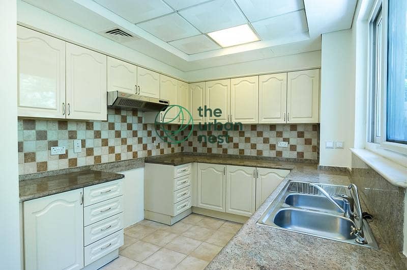 4 Well Maintained | Closed Kitchen | Mature Garden