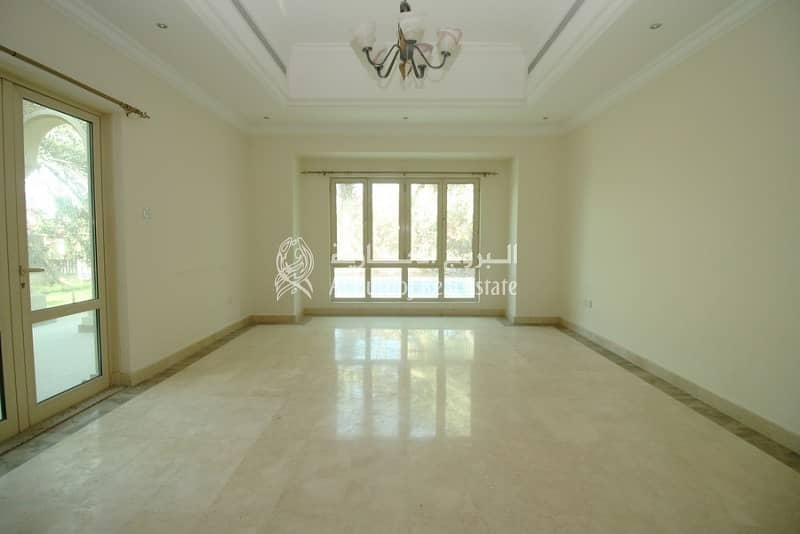 Immaculate 4 Bedroom Villa in Cluster 10 at Jumeirah Islands