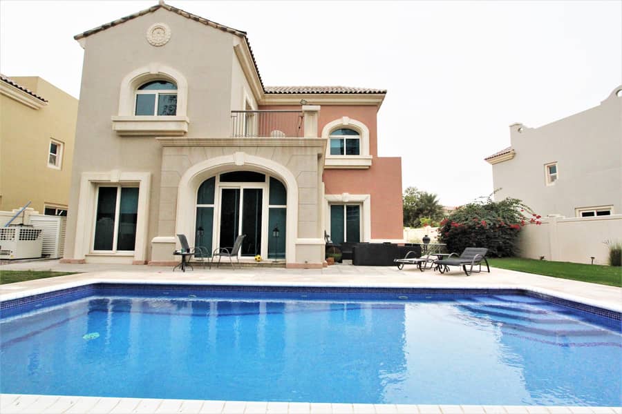 3 Immaculate C2 | Private Pool | Backing Park