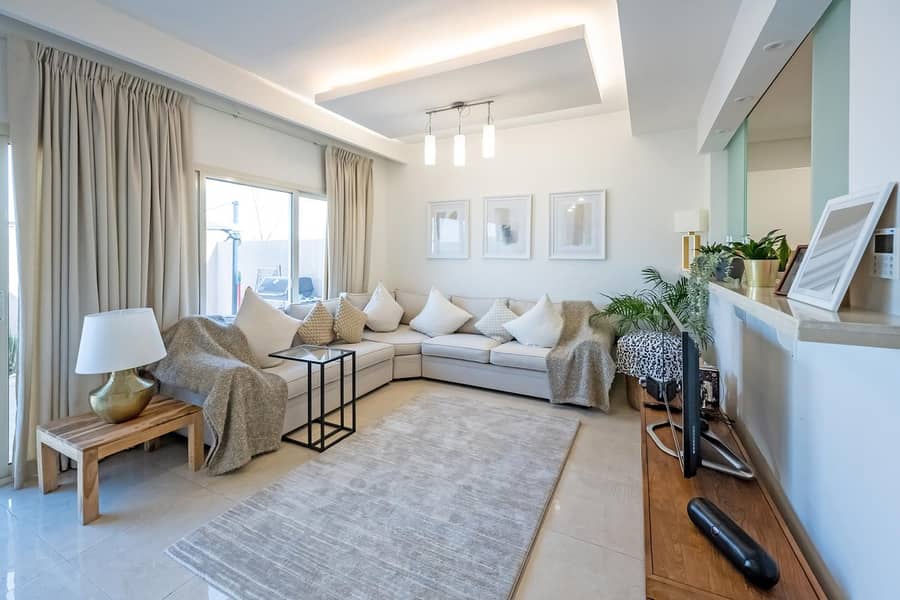 3 Bright| 3 Bedroom | Al Andalus Townhouse
