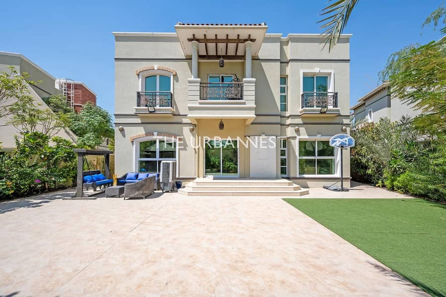 13 5 Bed | Gorgeous Golf View Villa| Exclusive