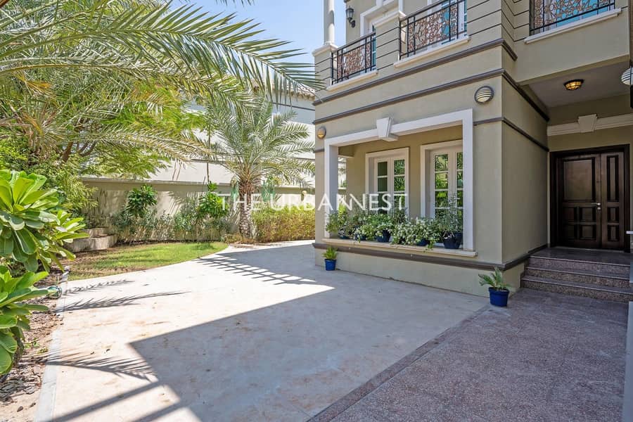 16 5 Bed | Gorgeous Golf View Villa| Exclusive