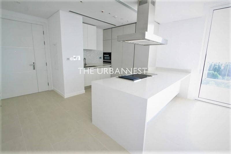 5 Vacant | Spacious and Bright 1 Bed Flat w Balcony