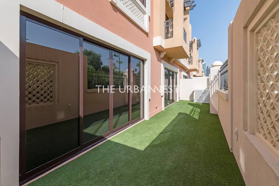 30 Beautiful 4BR plus Maids | Contemporary Townhouse