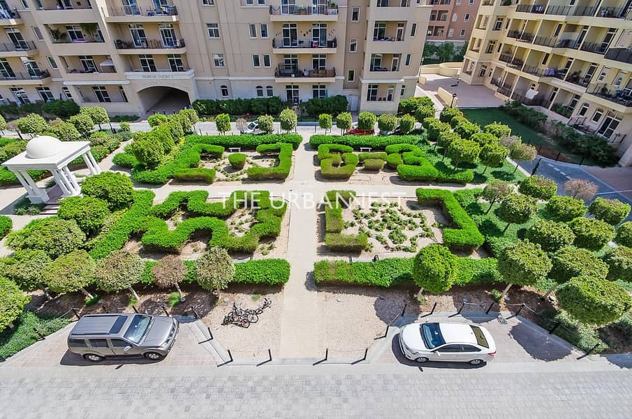 12 Bright Spacious Motorcity Apartment | Garden Views