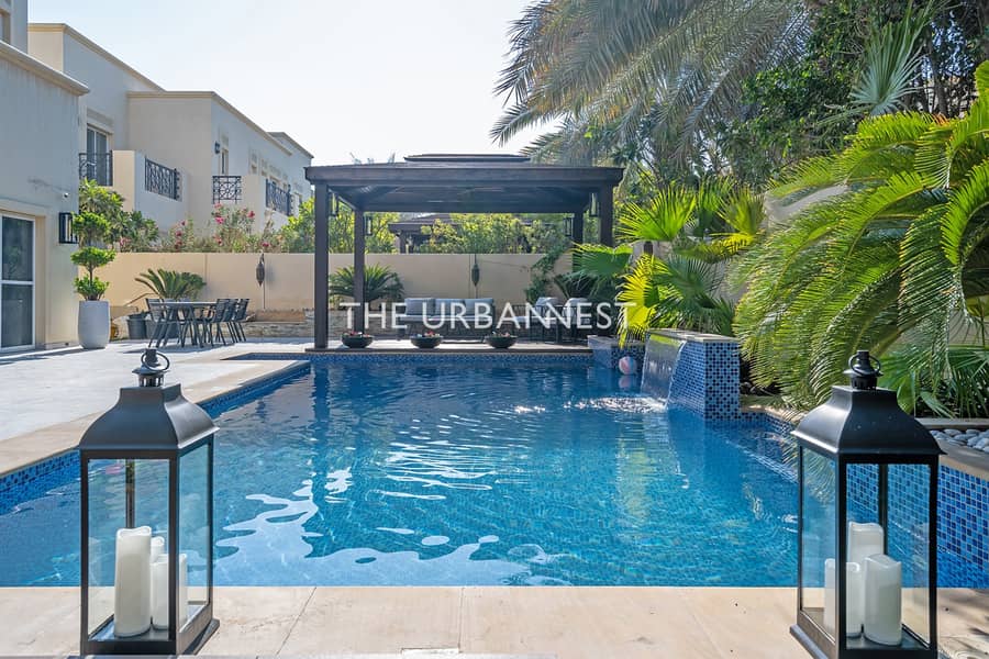 2 Elegant Upgraded |Landscaped with Decking and Pool