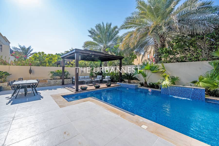 3 Elegant Upgraded |Landscaped with Decking and Pool