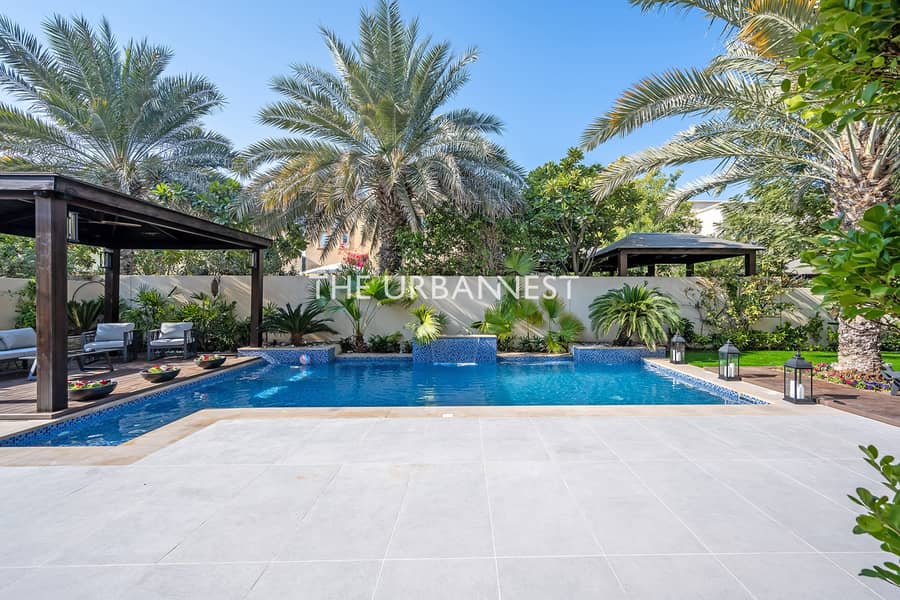13 Elegant Upgraded |Landscaped with Decking and Pool