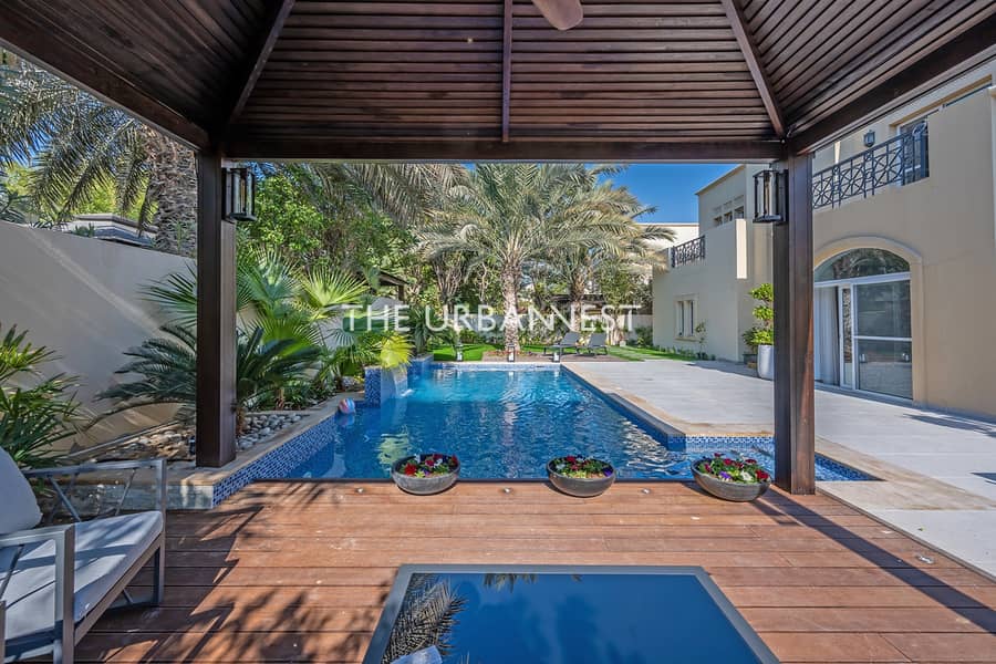 29 Elegant Upgraded |Landscaped with Decking and Pool