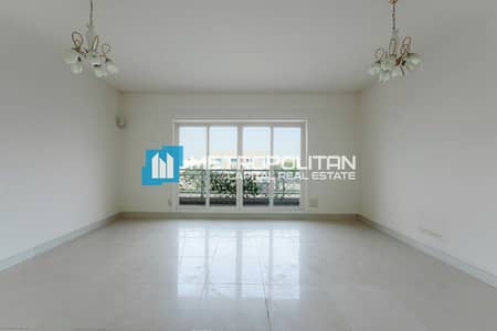 2 Bedroom Flat for Sale in Al Reef, Abu Dhabi - Hot Deal 2BR | Rented | Family-Friendly Community