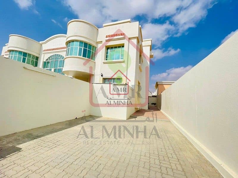 Квартира в Аль Маракхания, 4 cпальни, 70000 AED - 5610599