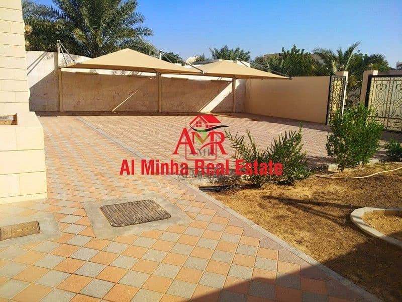 2 Private Entrance | Yard | Deluxe | Spacious