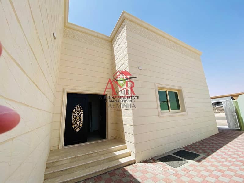 Easy Access to Al Ain Abu Dhabi Roof /Brand new villa / No tenency contract /