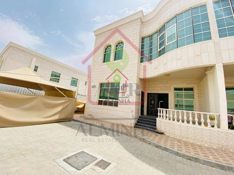 位于法拉杰哈扎阿 4 卧室的别墅 80000 AED - 4985228