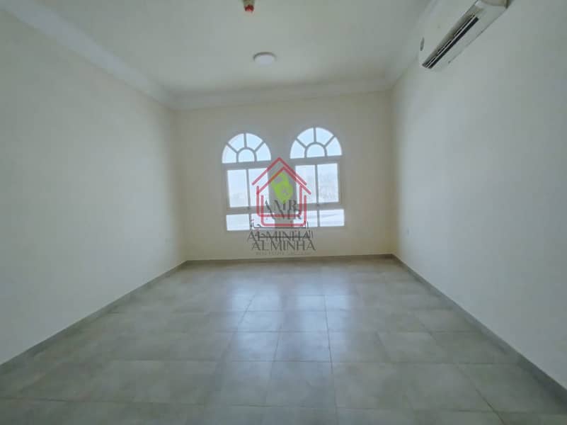 Квартира в Аль Джахили, 2 cпальни, 35000 AED - 6598687