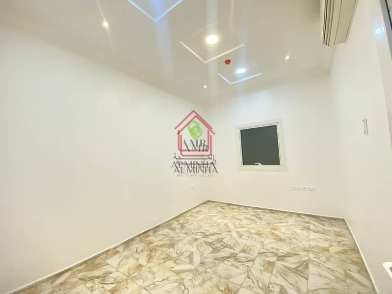 Квартира в Аль Хабиси, 2 cпальни, 30000 AED - 6642274