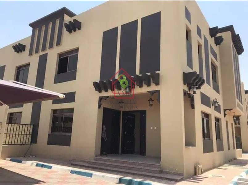 Вилла в Шиаб Аль Ашхар, 4 cпальни, 80000 AED - 6660962