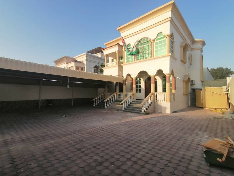For rent a villa of 5000 square feet in the Al Rawda 3 area, near the street
