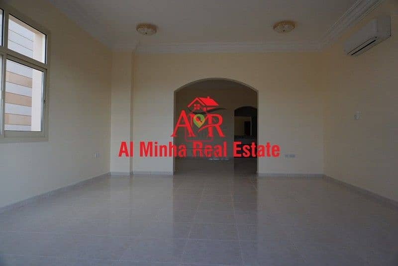 2 Villa 5 Bed R|Shaded Parking | Compound
