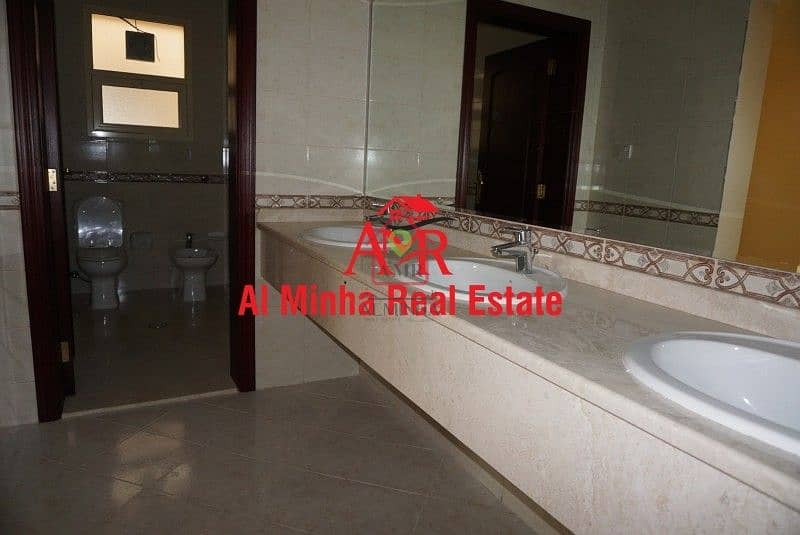 3 Villa 5 Bed R|Shaded Parking | Compound