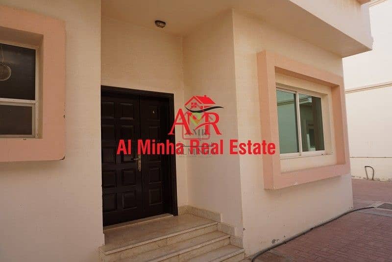 Villa 3 Bedroom | Cover Parking|Balcony