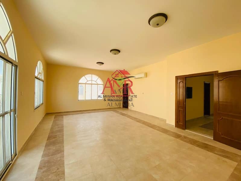 18 Amazing 3 Br Apartment With Balcony & Shaded Parking