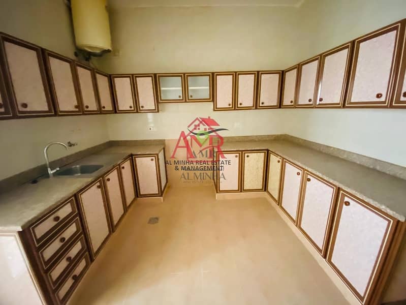 4 Splendid 3 Br Apartment With Balcony & Shaded Parking