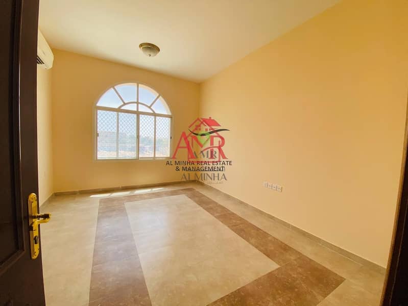 9 Splendid 3 Br Apartment With Balcony & Shaded Parking
