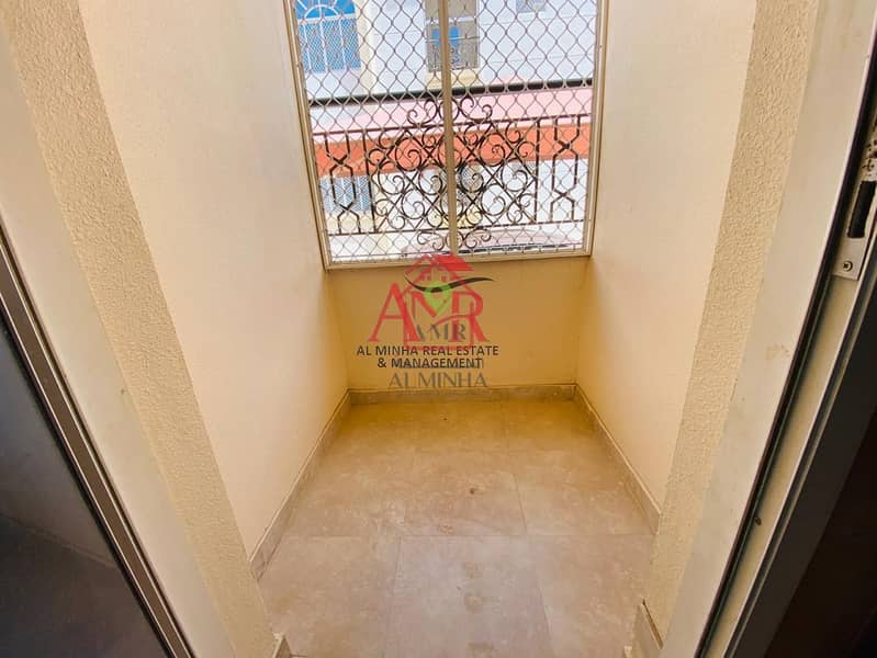 18 Splendid 3 Br Apartment With Balcony & Shaded Parking