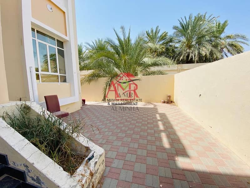 24 Amazing Villa In Towayya With Separate Entrance And Private Yard