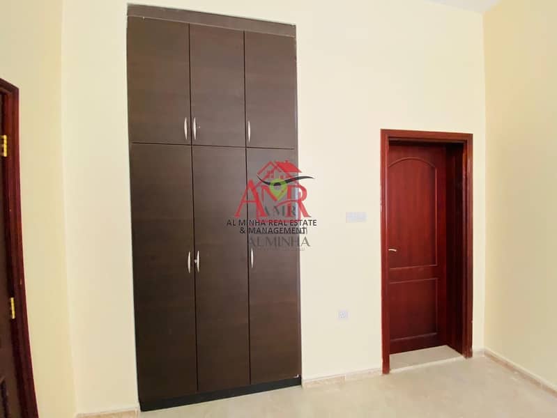 12 2 Master Bedrooms With Build-In-Wardrobes In Asharej Closed To Tawam Hospital