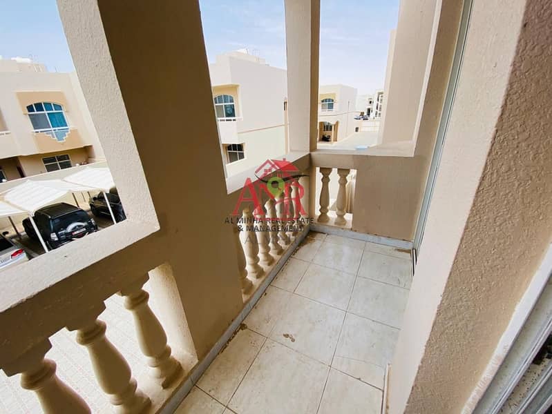 8 Its a Neat & Clean Flat with Pool & Gym & Balcony