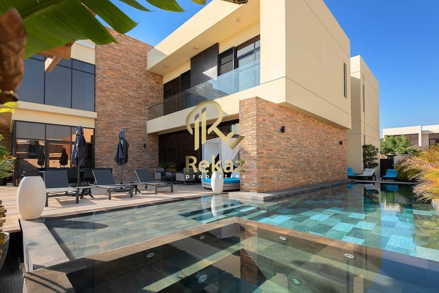 Luxury villa for sale in Dubai Land with golf view
