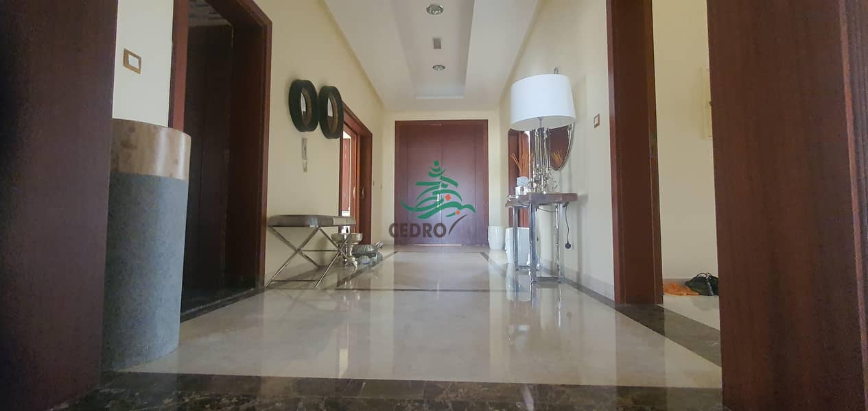 32 Luxury modern  Five bedrooms villa fully furnished  in mohamad bein zaid city