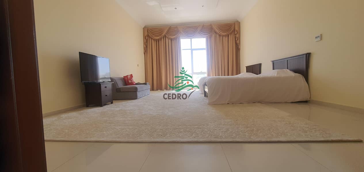 36 Luxury modern  Five bedrooms villa fully furnished  in mohamad bein zaid city