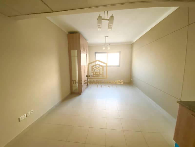 شقة في شارع الرولة،الرفاعة،بر دبي 35000 درهم - 6376081