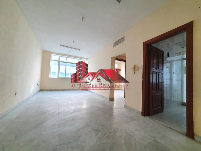 Outstanding 1 Bedroom With & without balcony undate deposit cheque