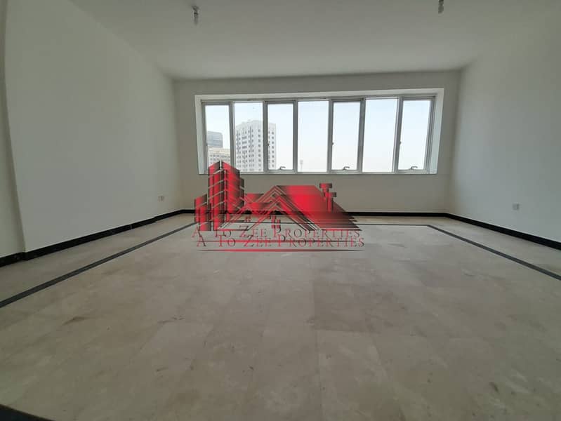 Квартира в Аль Вахда, 2 cпальни, 45000 AED - 6363384