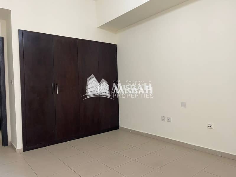 ONE BEDROOM AVAILABLE TO MOVE IN CLOSE TO METRO AED 45000