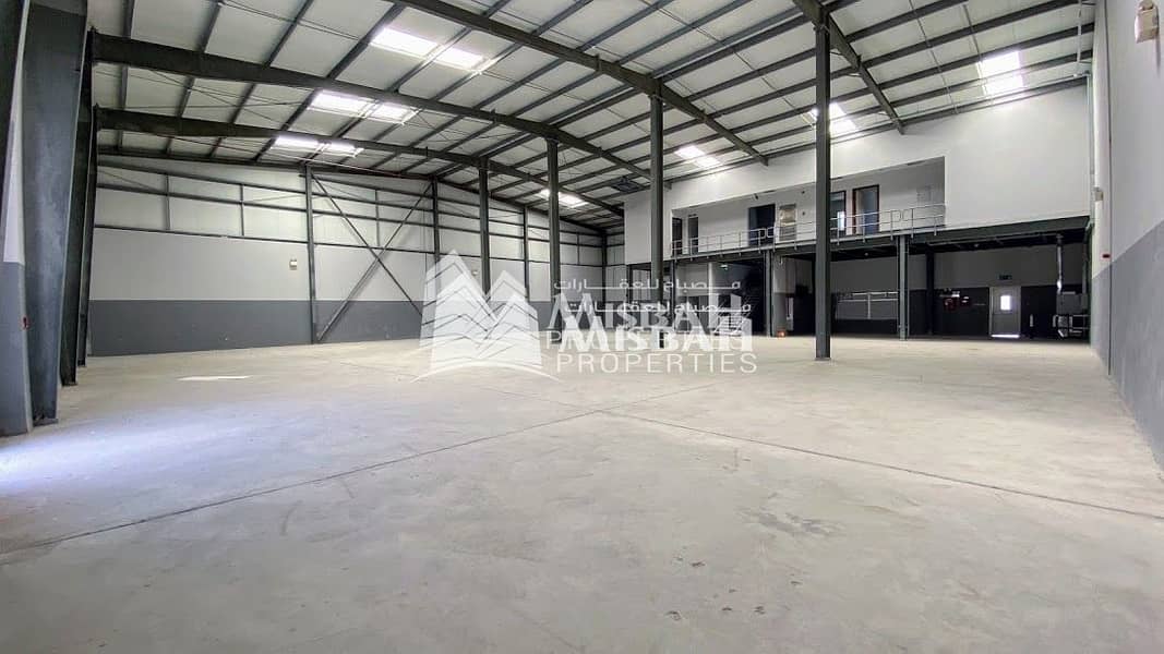 10000 sqft commercial warehouse with office block