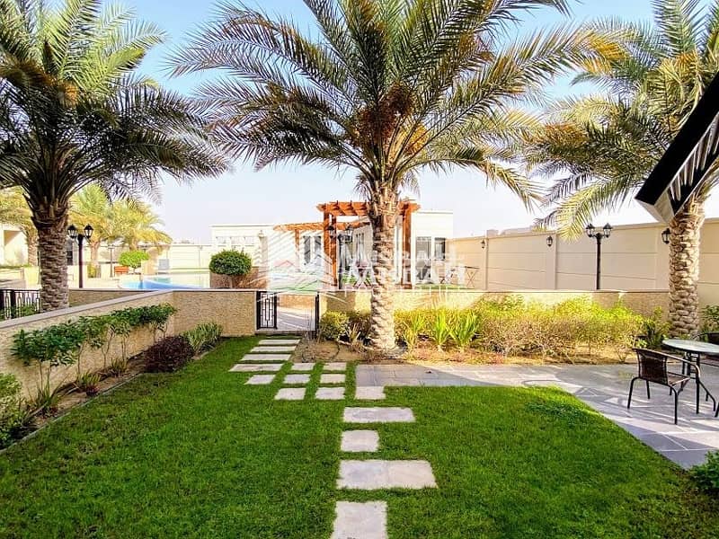 2 Amazing 5 Bedroom Villa in AL Barsha 1: with all community facilities